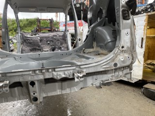 тазик железный, ориг. номер 5793, 5830252160, 5831152911, TOYOTA SIENTA