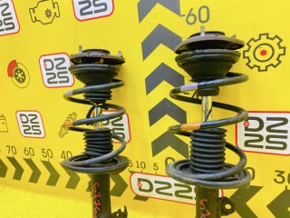СТОЙКА ПАРА ЛЕВАЯ И ПРАВАЯ, ориг. номер 5776, 48510-69255, 4852069095, TOYOTA WISH