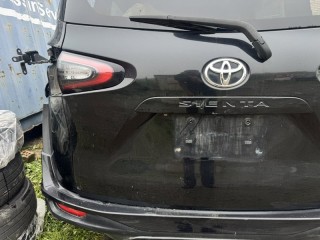 дверь 5я, ориг. номер 5802, 6700552E60, TOYOTA SIENTA 2011-2015