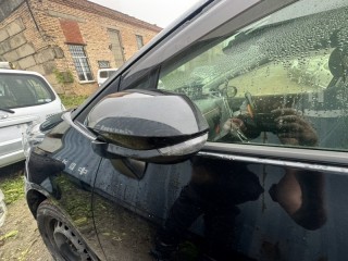 уши, ориг. номер 5802, 8794052F20, TOYOTA SIENTA 2011-2015