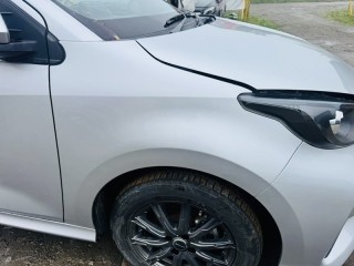 крыло, ориг. номер 5803, 53811K0060, TOYOTA YARIS 2017-2020
