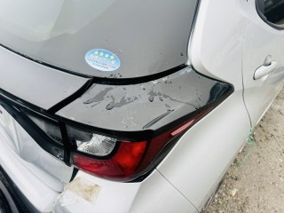стоп-сигнал, ориг. номер 5803, 81551K0010, TOYOTA YARIS 2017-2020