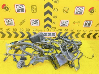 коса под капот, ориг. номер 5724, 82111-58531, TOYOTA ALPHARD 2011-2015