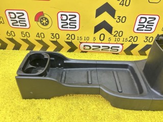 бардачок между сиденьями, ориг. номер 96915-JX00A, 5768, 96965JX00A, NISSAN NV200 2009-2026