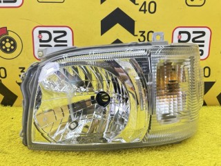 фара TOYOTA HIACE 2004-2010, 26-117