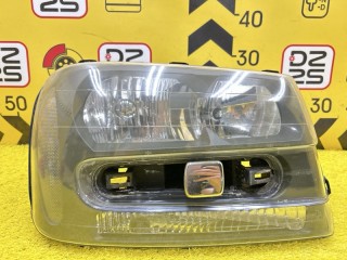 фара CHEVROLET TRAILBLAZER 2001-2006, 15930646
