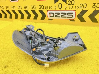 стоп-сигнал, ориг. номер 5720, 52-252, 8155052A81, 8155152A81, TOYOTA AQUA 2011-2014