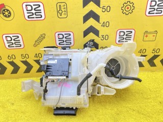 печка салона LEXUS CT200H, 5705