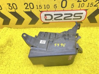 блок предохранителей, ориг. номер 8266342090, 8274242030, 5796, 8266242201, TOYOTA VANGUARD 2007-2010