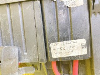 блок предохранителей, ориг. номер 5751, BJ32-14290CGC, BJ32-23637AD, Land Rover RANGE ROVER EVOQUE 2011-2015