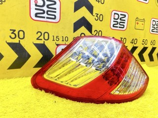стоп-сигнал, ориг. номер 5761, 8156142110, TOYOTA VANGUARD 2007-2010