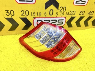 стоп-сигнал, ориг. номер 5761, 8156142110, TOYOTA VANGUARD 2007-2010