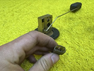 датчик уровня топлива, ориг. номер 5750, 8332080147, TOYOTA HIACE 1989-2004