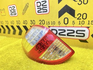 стоп-сигнал, ориг. номер 5796, 8156142110, TOYOTA VANGUARD 2007-2010