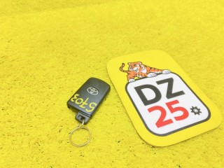 ключ зажигания, ориг. номер 8990428561, 5703, TOYOTA SIENTA 2011-2015