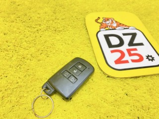 ключ зажигания, ориг. номер 8990428561, 5703, TOYOTA SIENTA 2011-2015