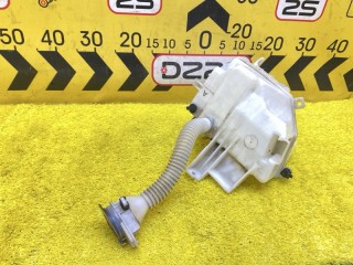 бачок стеклоомывателя, ориг. номер 8531542230, 8533071020, 5760, TOYOTA RAV4 2005-2008