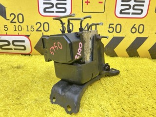 блок abs TOYOTA HIACE 1989-2004, 5750