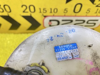 топливный насос, ориг. номер 77020-35080, 2322162060, 5711, 7717435030, TOYOTA LAND CRUISER PRADO 1999-2002