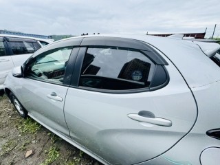 дверь боковая, ориг. номер 5836, 67004K0090, TOYOTA YARIS 2017-2020