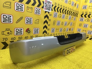 бампер TOYOTA HIACE 2004-2010, 5837