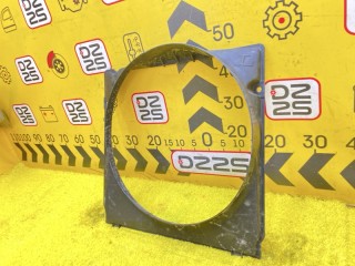 диффузор радиатора, ориг. номер 1671167020, 5845, TOYOTA LAND CRUISER PRADO 1987-1996