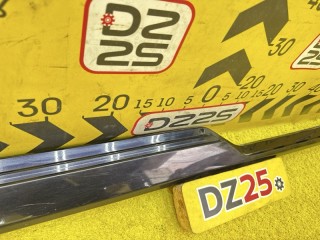 накладка на порог, ориг. номер 75860-28040, 5860, 7586028040C2, TOYOTA ESQUIRE 2014-2017