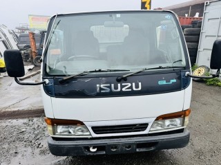 кабина, ориг. номер 5864, ISUZU ELF 1993-2006