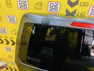 дверь 5я, ориг. номер 6700526F91, 5756, TOYOTA HIACE 2004-2010