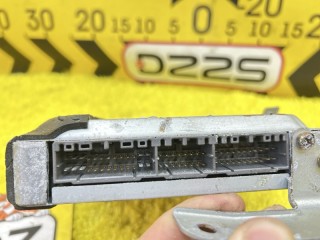 блок управления двс, ориг. номер 8966160250, 5845, TOYOTA LAND CRUISER PRADO 1987-1996
