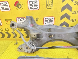 балка под двс TOYOTA RAV4, 5120142050