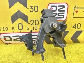 Подушка двигателя, 1237137350, Toyota Esquire I R80