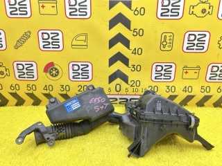 корпус воздушного фильтра LEXUS CT200H, 2ZRFXE, 17705-37161