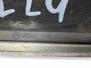 решетка радиатора, ориг. номер A2208800383, Mercedes-Benz S W220 1998-2002