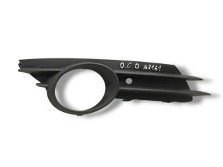 Решётка бампера боковая правая Opel Corsa D 2006-2011