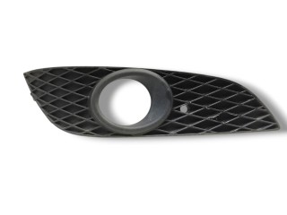 Решётка бампера боковая правая Opel Astra H [рестайлинг] 2006-2014