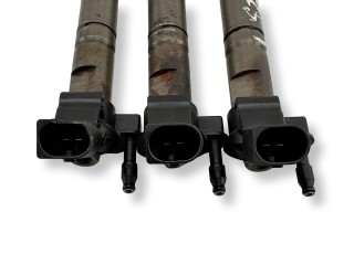 форсунка топливная, ориг. номер 0445115027, A6420700587, Jeep Grand Cherokee 3 поколение 2004-2007