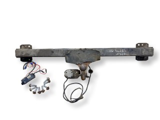 прицепное устройство (фаркоп), Volkswagen Touareg 1 поколение [рестайлинг] 2006-2010
