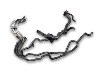 корпус термостата, ориг. номер AH228K515AA, AH22-8575-AE, Land Rover Range Rover Sport 1 поколение [рестайлинг] 2009-2013