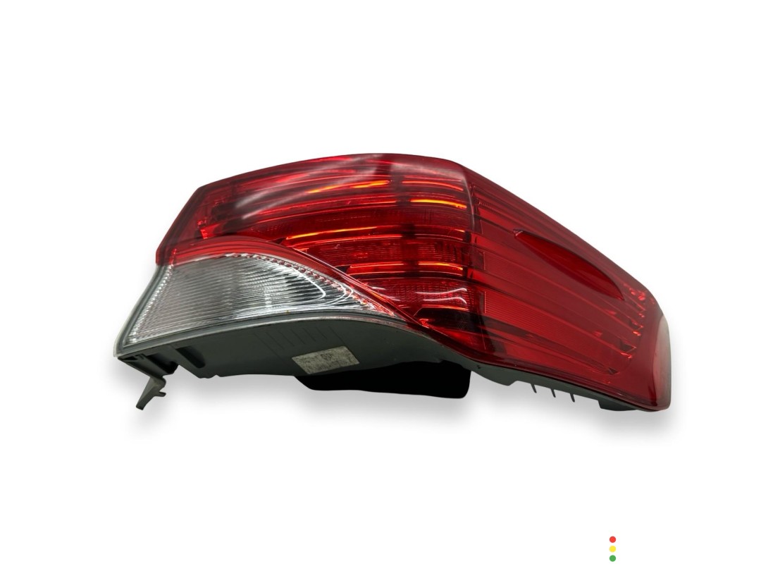 Фонарь правый Toyota Avensis 3 поколение T270 [рестайлинг] 2011-2015, 81550-05270, фото 2