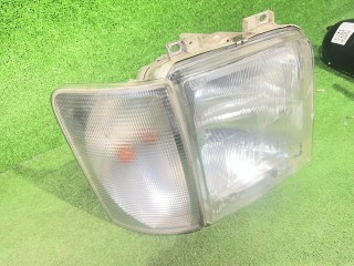 Фара галоген правая, ориг. номер 2D2941016, 2D0953042A, 89300341, Volkswagen LT 2 поколение 1996-2006