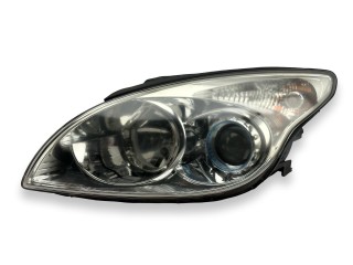 Фара галоген левая, ориг. номер 92101-2LXXX, Hyundai i30 1 поколение 2007-2010
