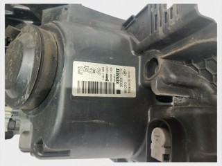 Фара галоген левая, ориг. номер 260607727R, 89905883, 89906577, Renault Clio 3 поколение [рестайлинг] 2009-2014