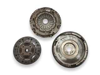 маховик Volkswagen Jetta 5 поколение 2005-2010, CAXA, 1.4 л, 03C105273K