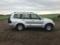 Mitsubishi Pajero 3 поколение [рестайлинг] 2003г. 3.2 л., 4M41 - фото №4