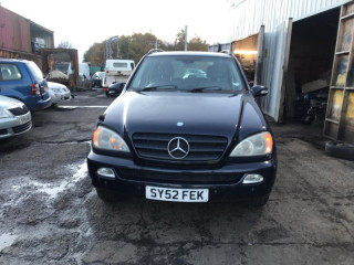 Mercedes-Benz M W163 [рестайлинг] 2002г. 2.7 л., OM 612.963 - фото №1