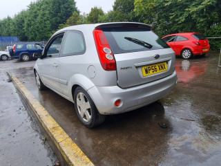 Ford Fiesta 5 поколение [рестайлинг] 2007г. 1.4 л., FXJA - фото №6