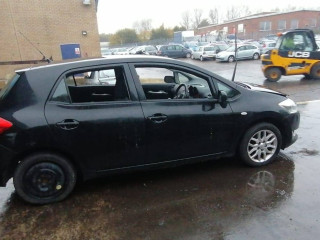 Toyota Auris 1 поколение E150 2008г. 1.4 л., 4ZZ-FE - фото №5