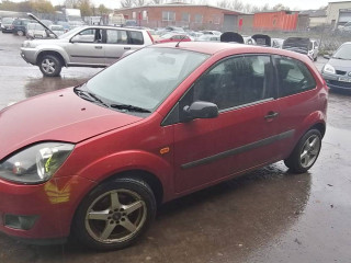 Ford Fiesta 5 поколение [рестайлинг] 2006г. 1.4 л., FXJA - фото №4