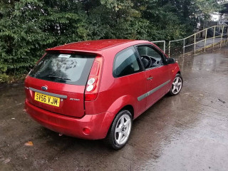 Ford Fiesta 5 поколение [рестайлинг] 2006г. 1.4 л., FXJA - фото №7